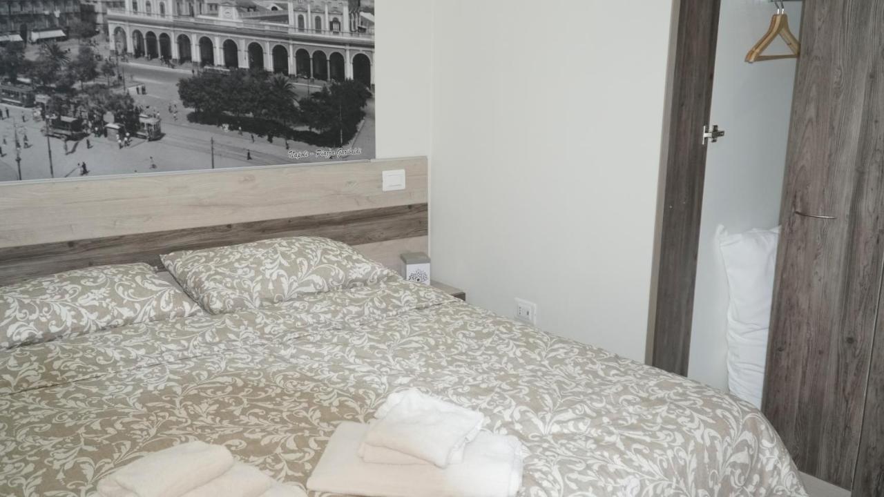 Donna Vicenza Bed & Breakfast Napoli Exterior foto