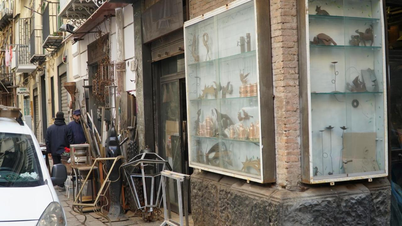 Donna Vicenza Bed & Breakfast Napoli Exterior foto